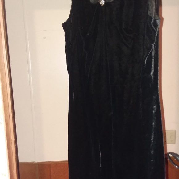 womens dress - Picture 2 of 2